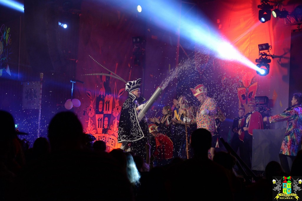 ../Images/111 confetti zondag 189.jpg